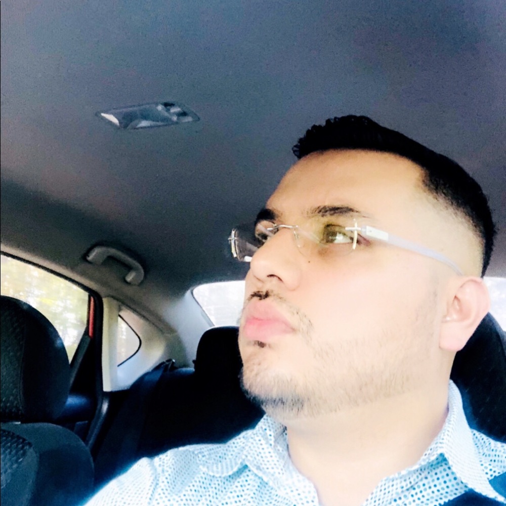 Meet your Posher, Gustavo